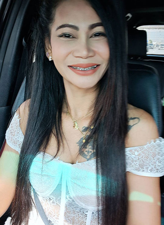 kawin- lady driver in Thailand